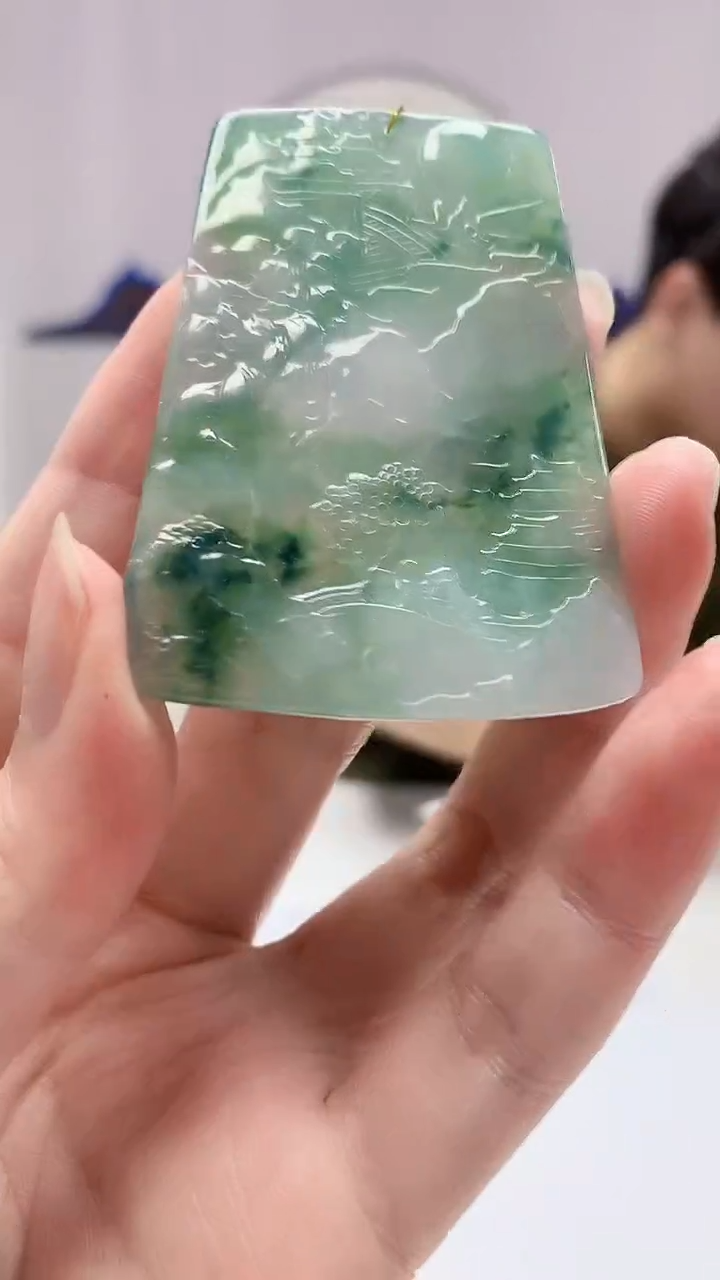 【闪购商品】定制翡翠未镶嵌4688zm-毛货挂件147山水