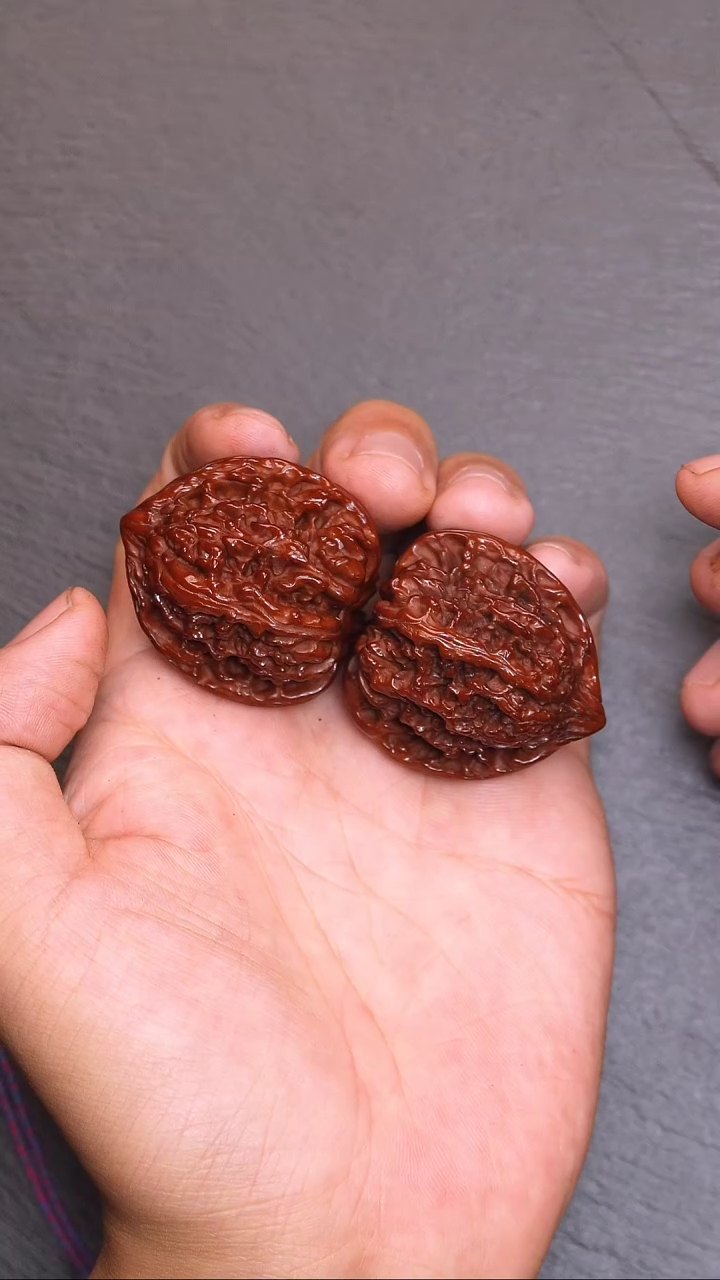 【闪购商品】橄榄核吊坠满天星核桃回血58号