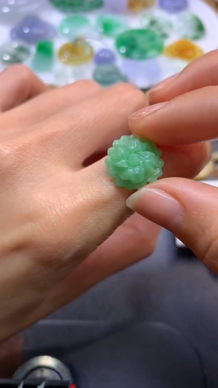 【闪购商品】定制翡翠未镶嵌翡翠