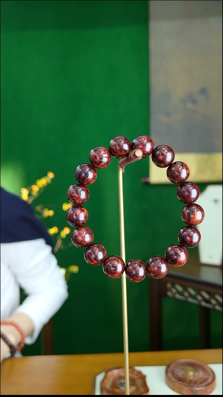 花梨木类海南红降1.2圆珠精品 满芝麻点