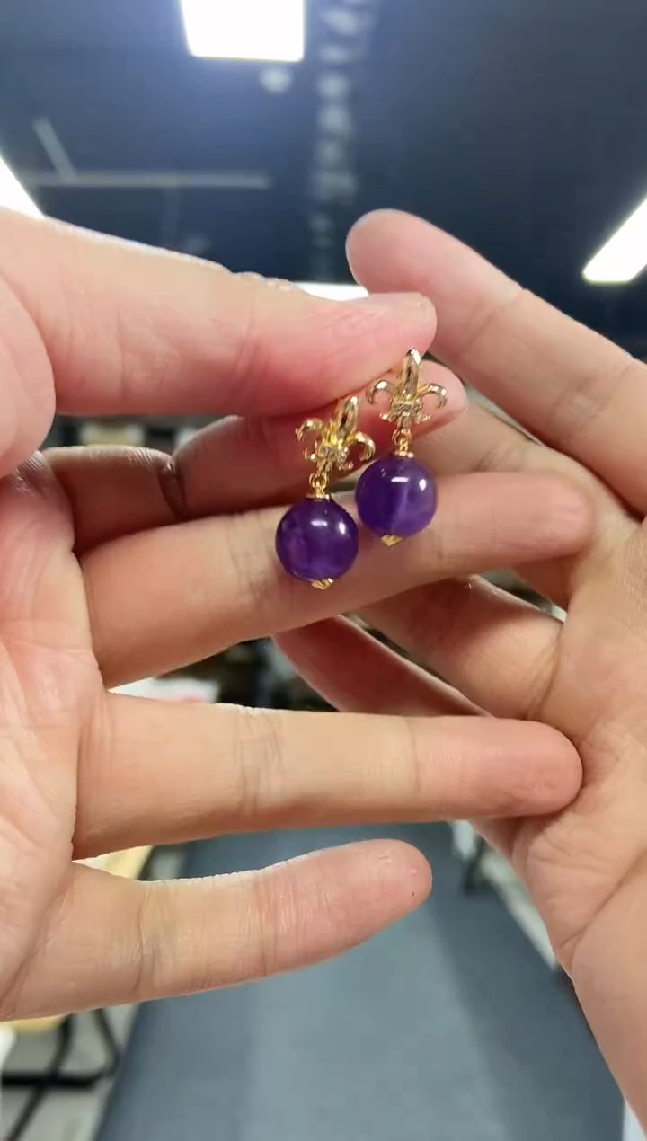 【闪购商品】水晶耳钉未镶嵌多样性发其一颜色微差