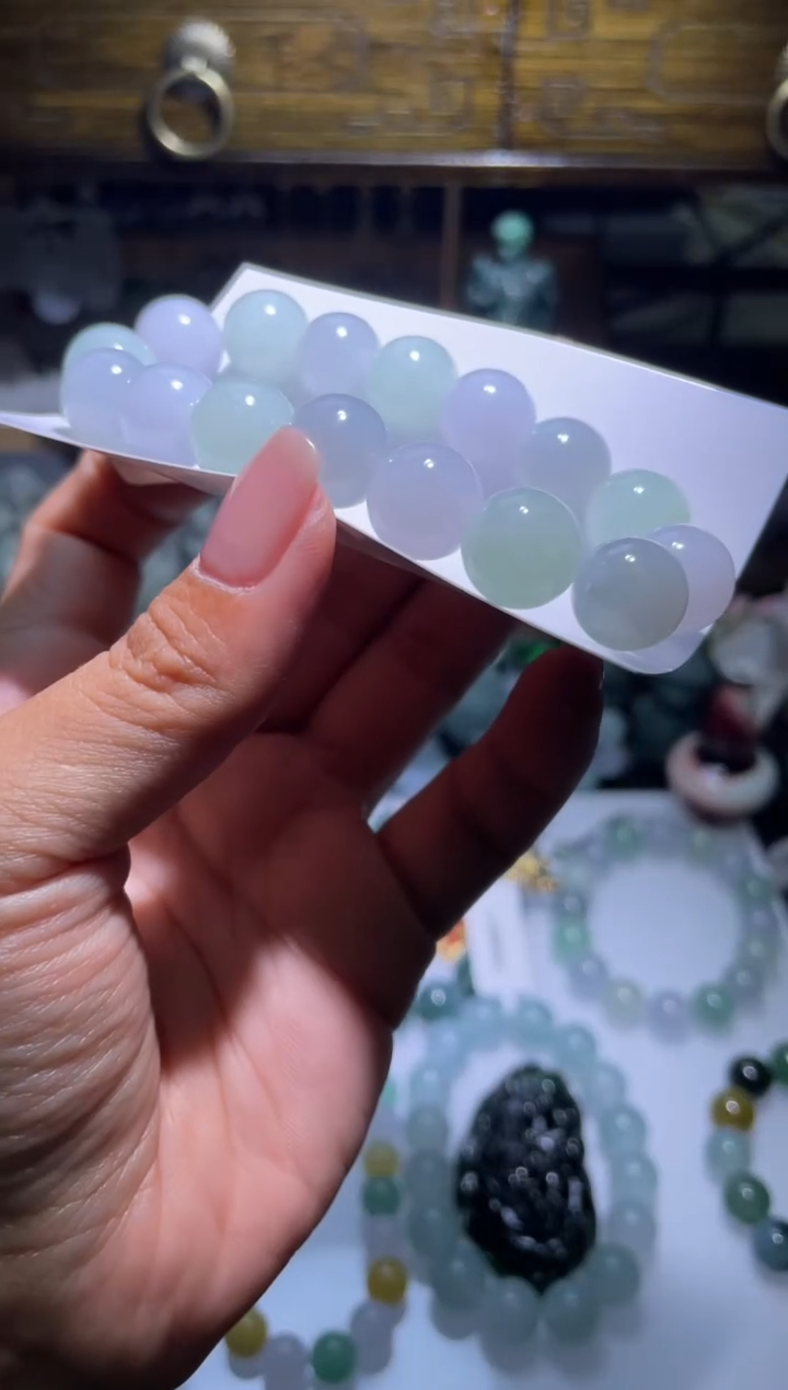 定制翡翠未镶嵌天然缅甸A货翡翠2