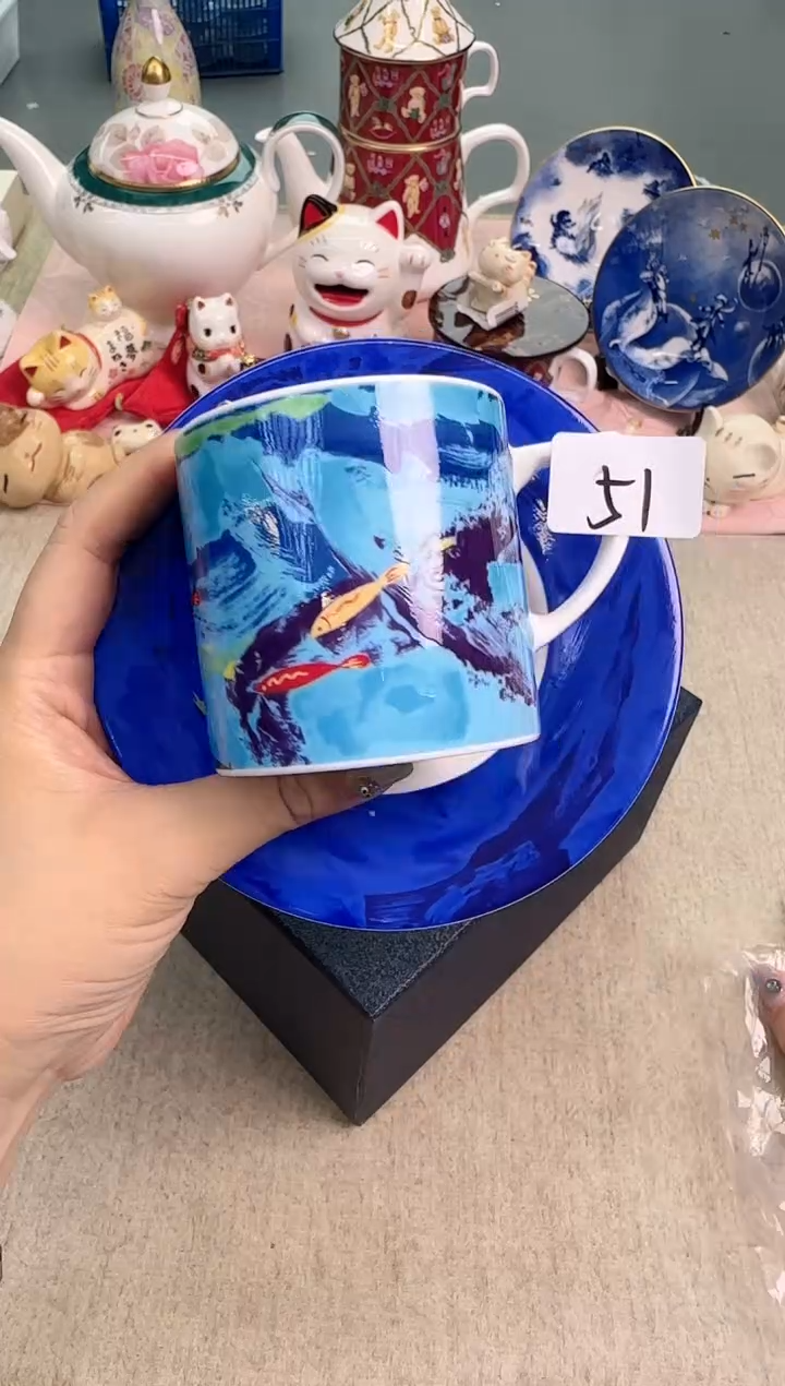 瓷片泡泡家的瓷器真好看