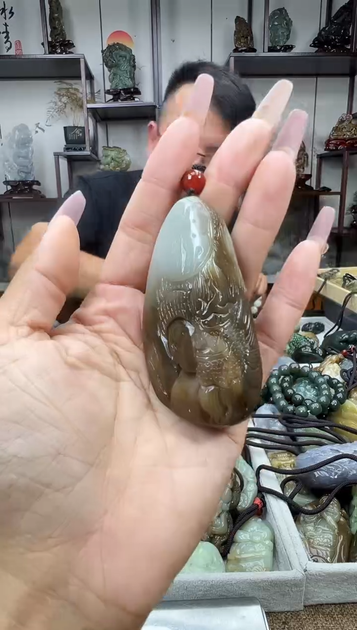 和田玉未镶嵌把件1