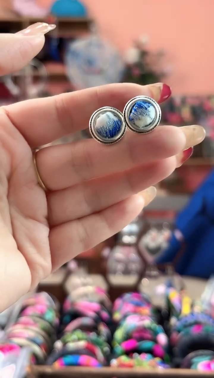 艺枝独绣手工饰品311