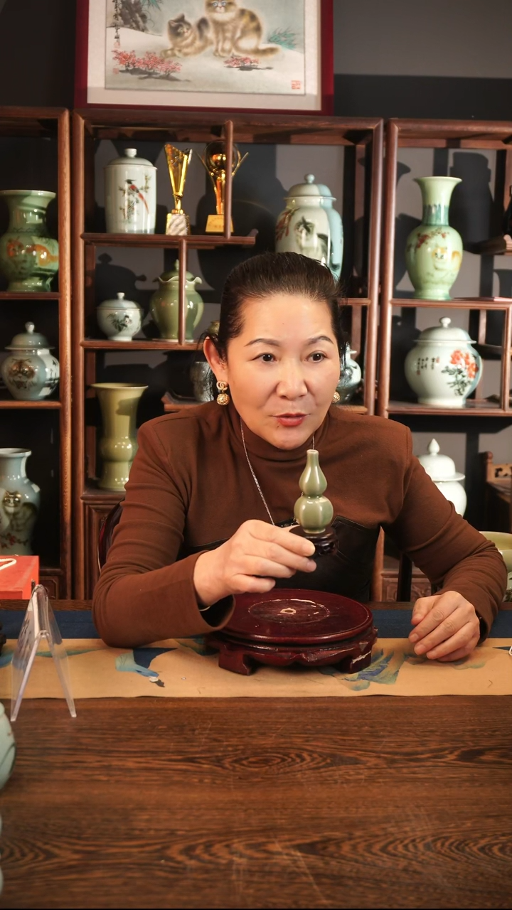 豆青釉 小小 葫芦瓶