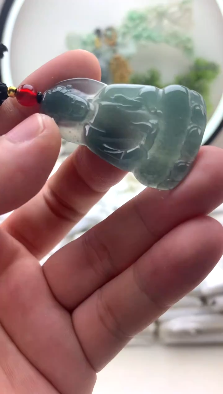 颈饰未镶嵌翡翠小素衣