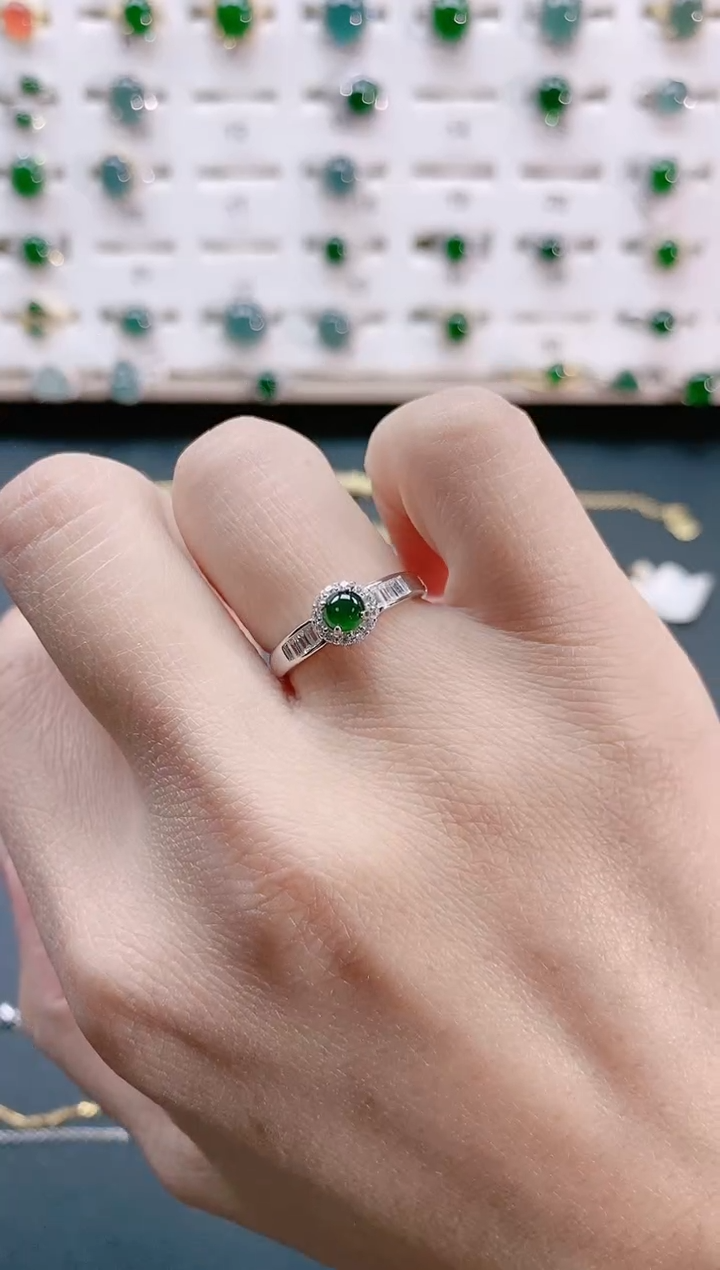 【闪购商品】翡翠戒指银S925镶嵌天然翡翠