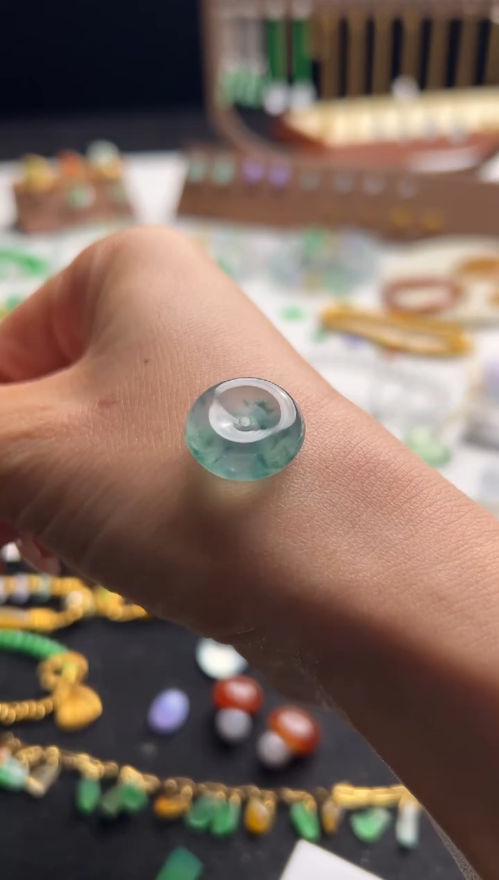 【闪购商品】定制翡翠未镶嵌飘花平安扣26000-lm116