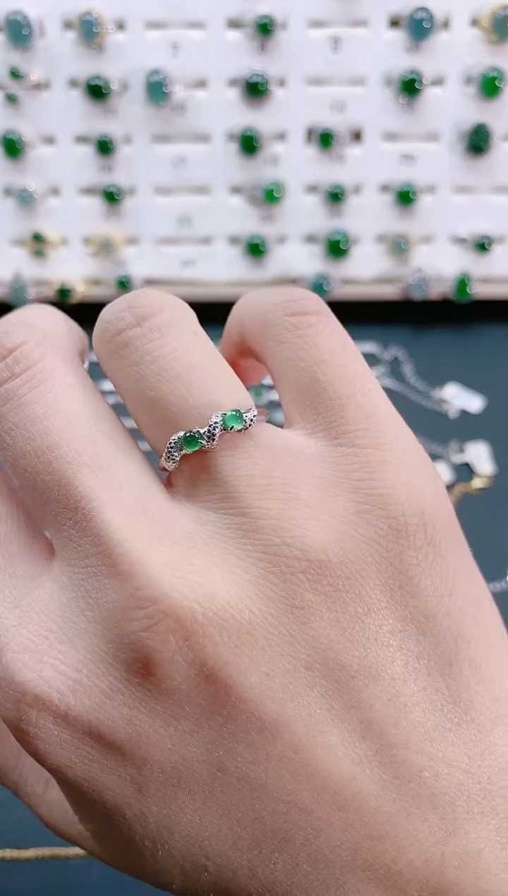 【闪购商品】翡翠戒指银S925镶嵌天然翡翠