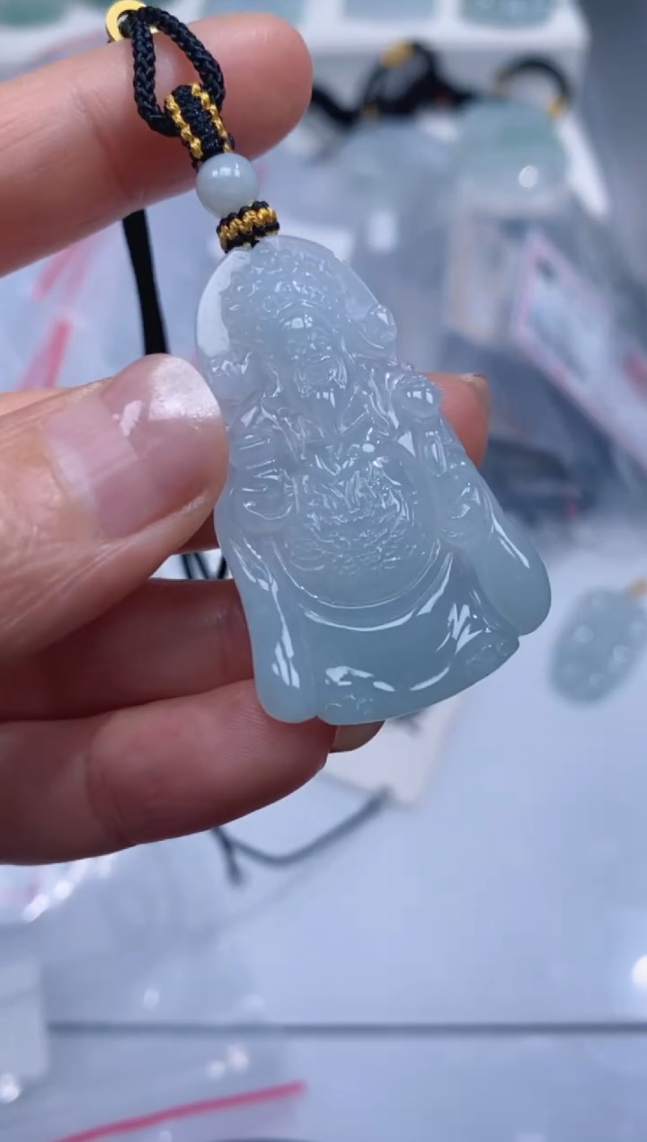 颈饰未镶嵌翡翠吊坠