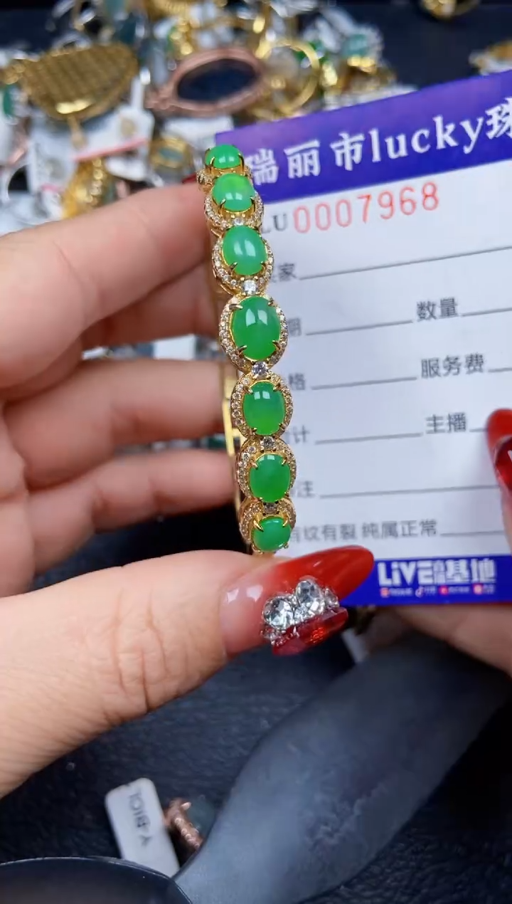 【闪购商品】翡翠颈饰银S925镶嵌7968