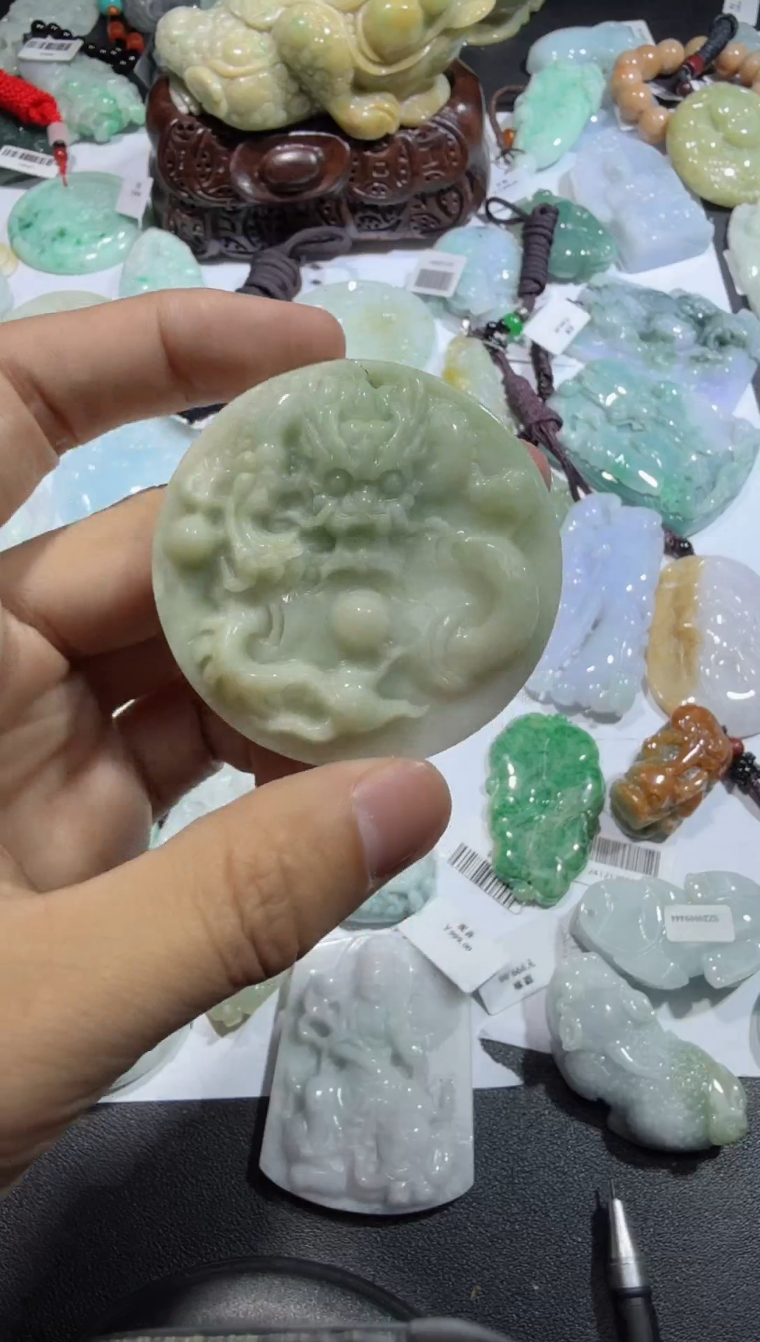 【闪购商品】翡翠颈饰未镶嵌00005541