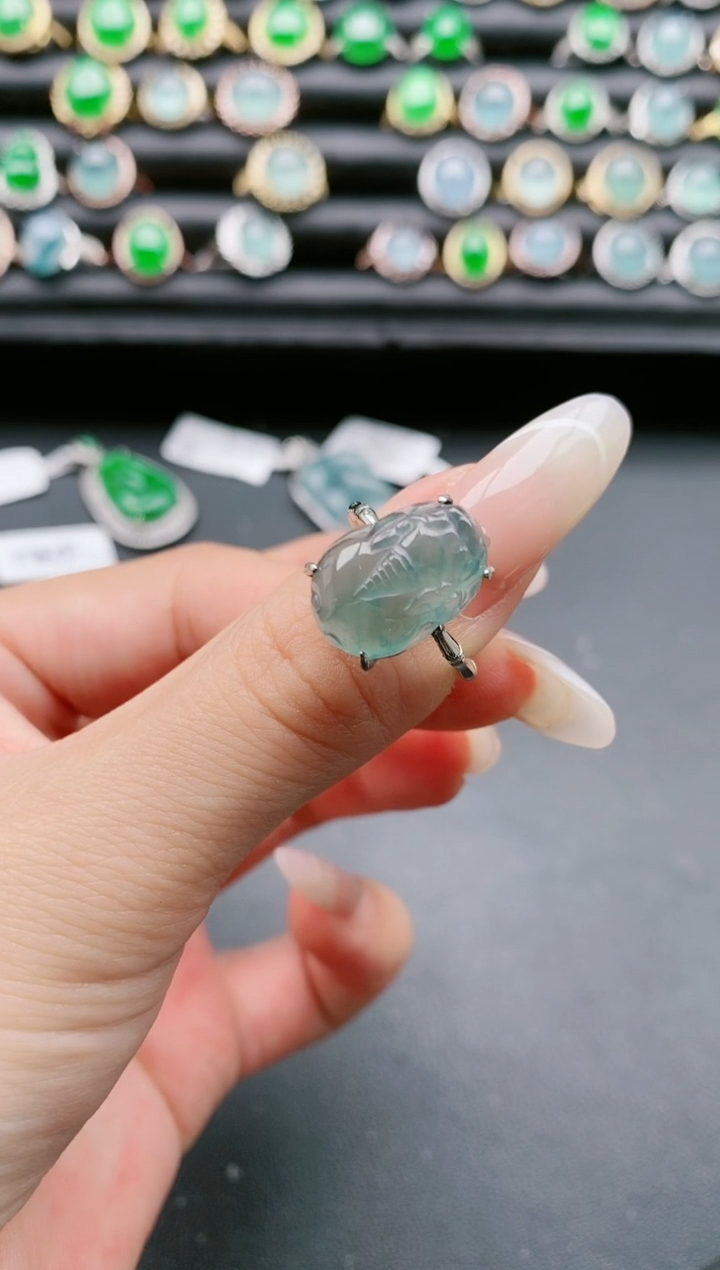 【闪购商品】翡翠戒指银S925镶嵌111111