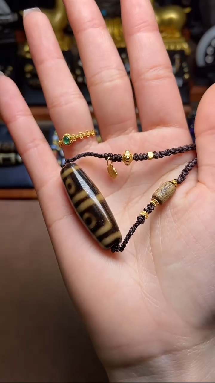 【闪购商品】玛瑙/玉髓珠宝奇石未镶嵌多样性发货 只发其一