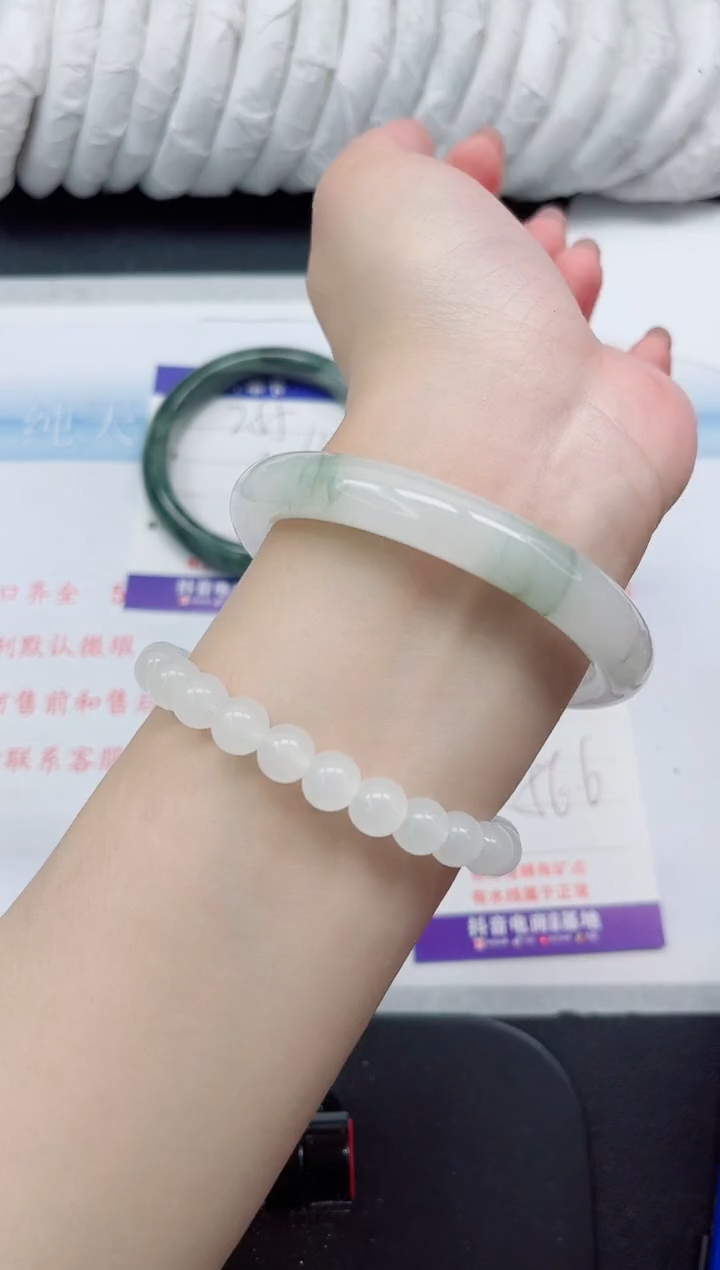 【闪购商品】石英质玉手镯未镶嵌256#56.6