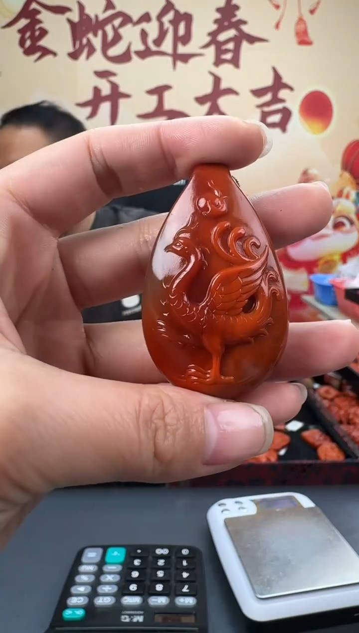 【闪购商品】南红玛瑙雕刻未镶嵌134ZB0212产品一个