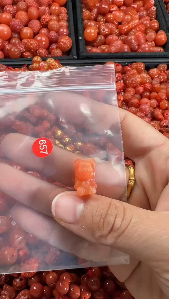 【闪购商品】南红玛瑙颈饰未镶嵌1