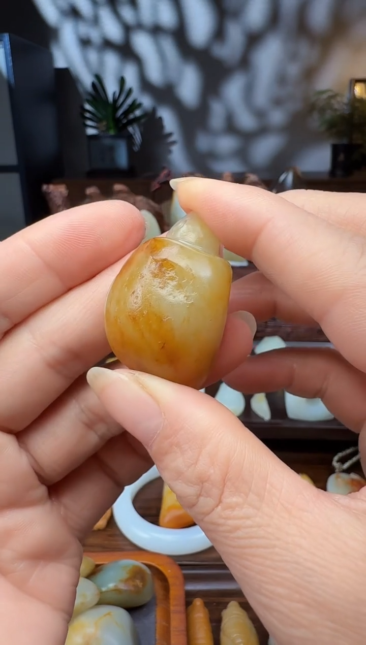 吊坠(不含链)未镶嵌和田玉4*吊坠