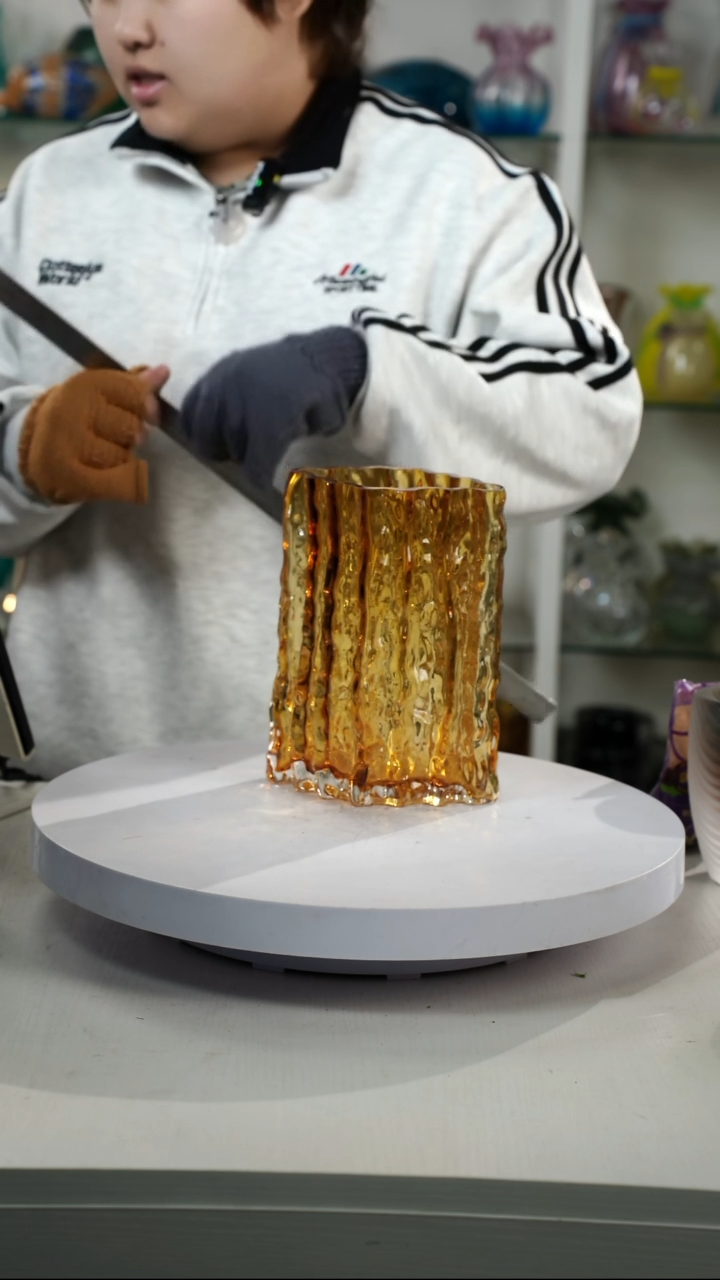 【闪购商品】琉璃【弘扬】高20轻奢琉璃花器微瑕福利