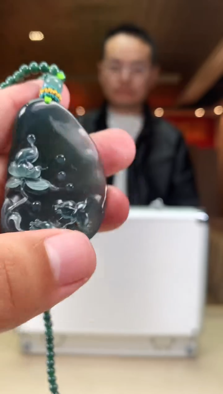 【闪购商品】定制翡翠未镶嵌             *200