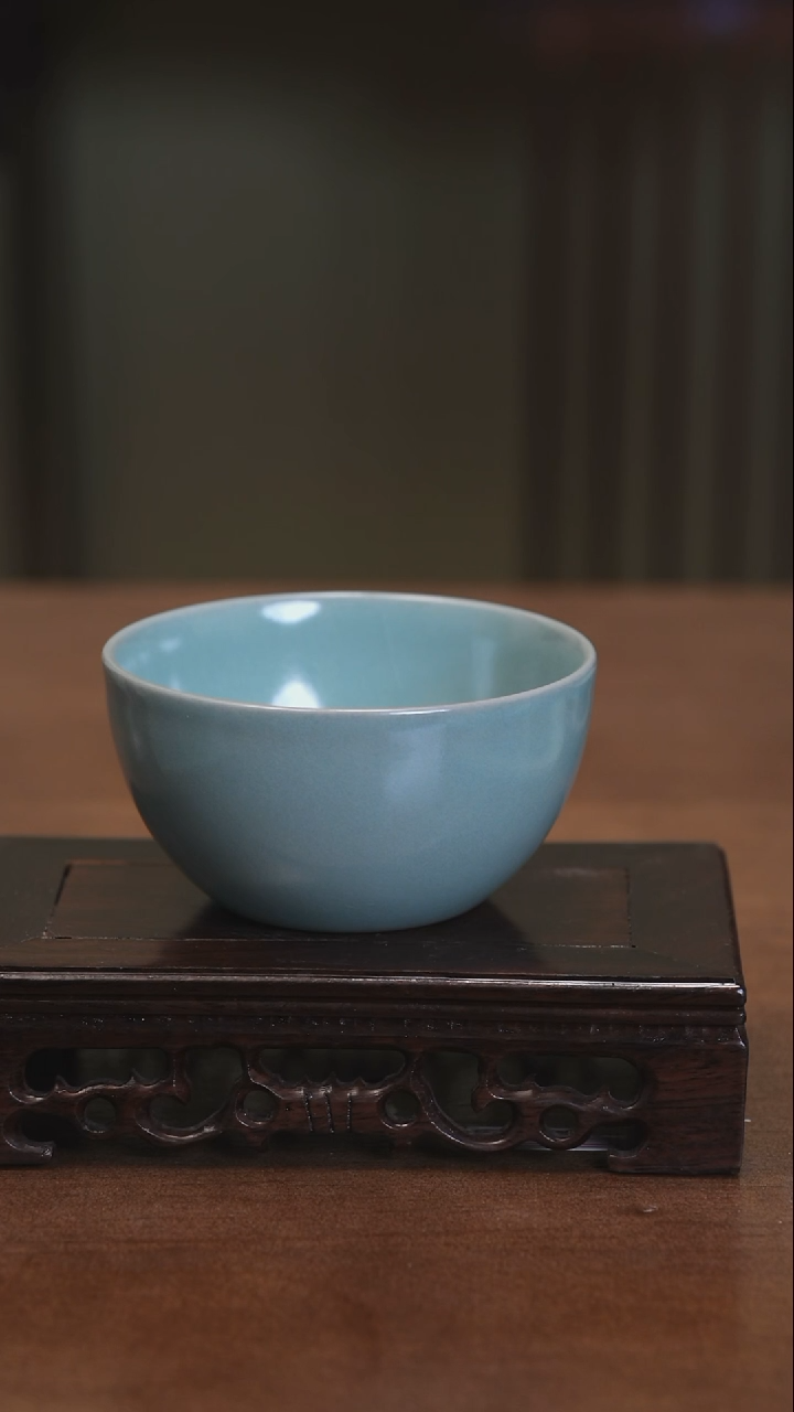 【闪购商品】清凉寺原产地汝瓷握足杯(不完美）