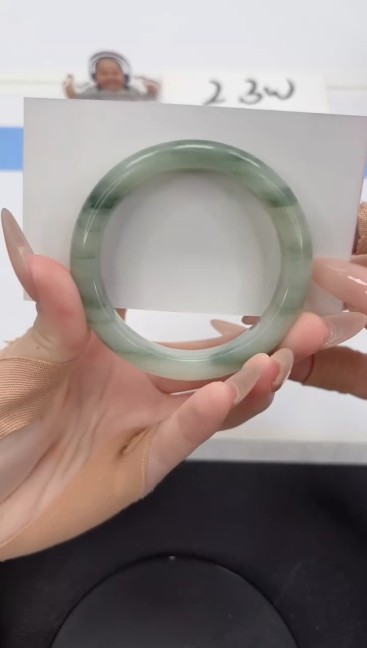 【闪购商品】石英质玉手镯未镶嵌A72-53.9