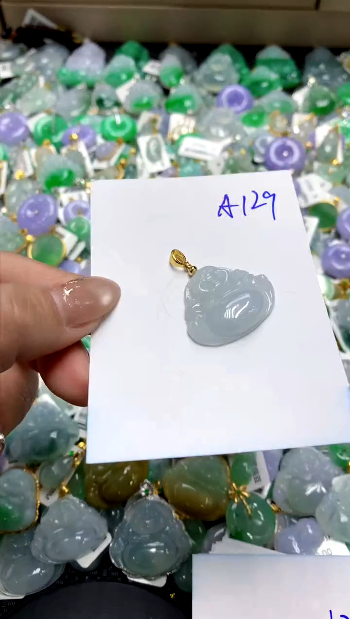 【闪购商品】翡翠颈饰合金1111111111111111