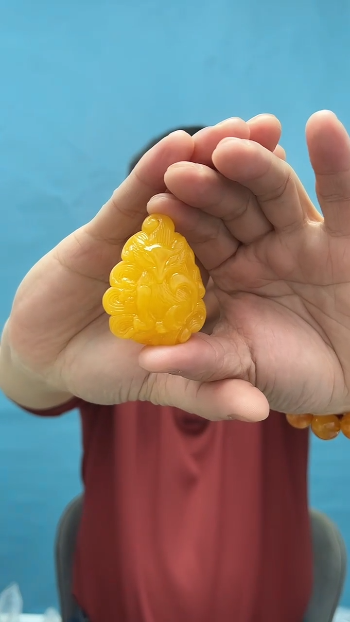 【闪购商品】琥珀裸石未镶嵌21天然蜜蜡