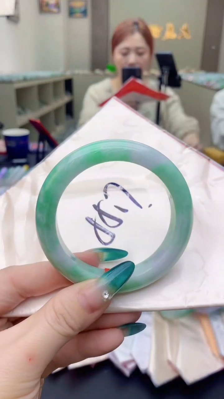 【闪购商品】翡翠手镯未镶嵌0598922817