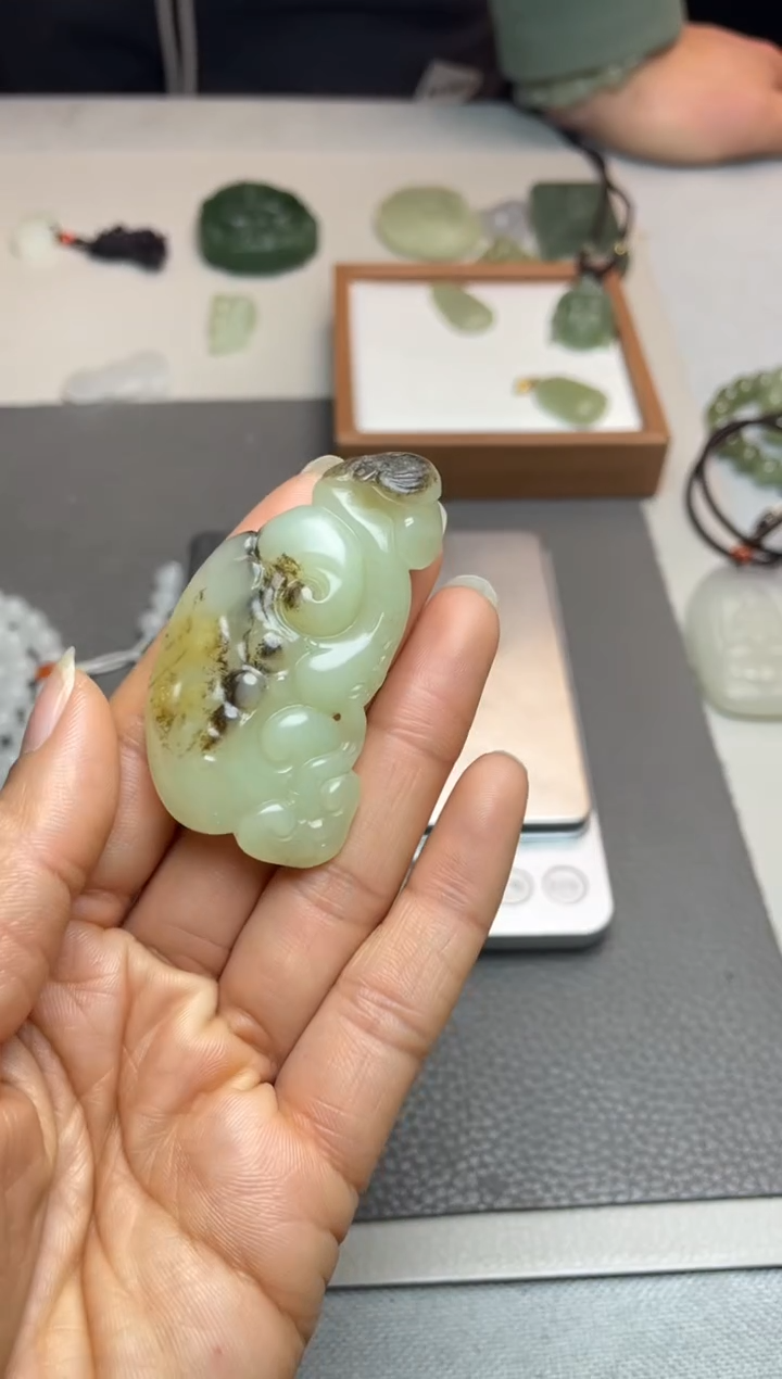 【闪购商品】和田玉颈饰未镶嵌1