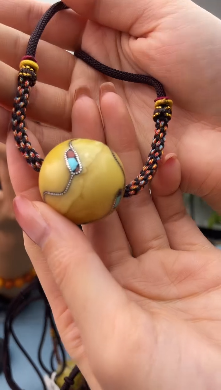 【闪购商品】蜜蜡珠宝奇石未镶嵌配绳假一罚十018.31