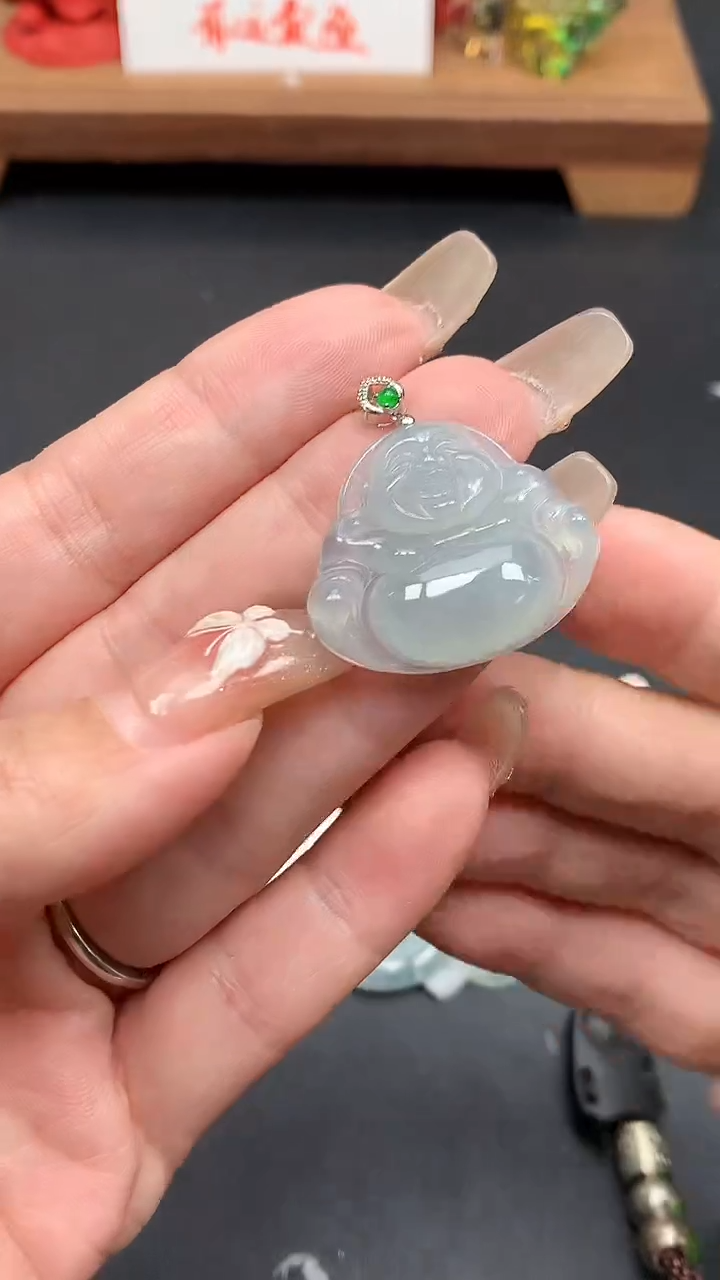 【闪购商品】翡翠吊坠(不含链)18K金镶嵌MS152739