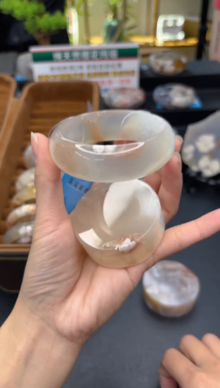 【闪购商品】石英质玉手镯未镶嵌C303(59圈赠送镯心)