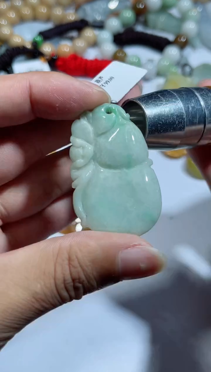 【闪购商品】翡翠吊坠(不含链)未镶嵌00011840