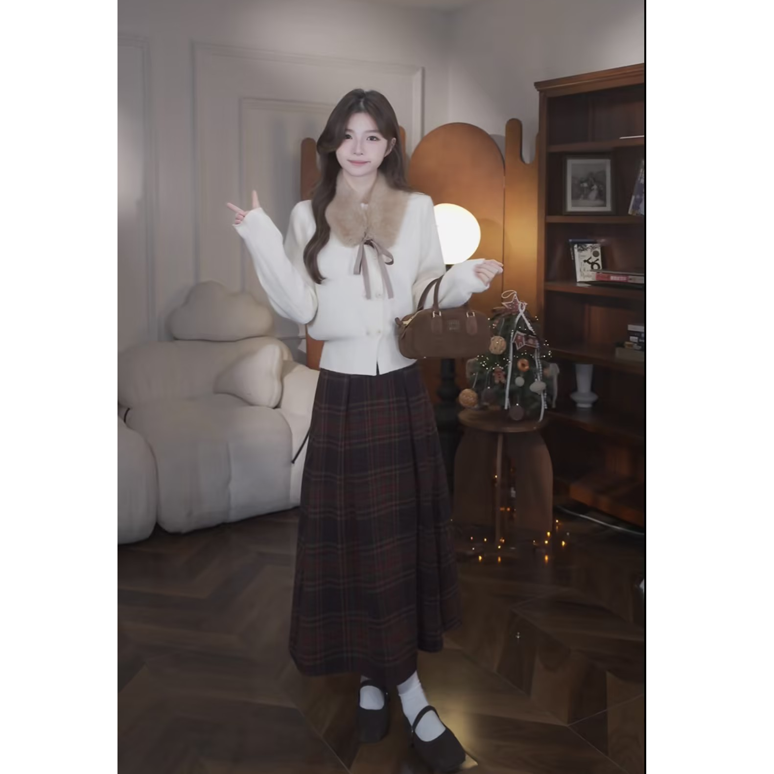 鹿向南【心动轨迹】秋冬新款小众原创慵懒毛毛领温柔显瘦毛衣套装女