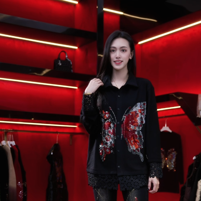 阿鱼家  秋冬新款星灿红蝶烫钻时尚显瘦百搭上衣Y752
