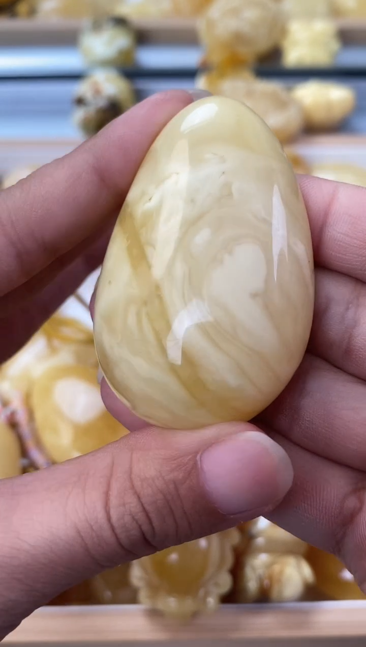 未镶嵌琥珀裸石天然琥珀蜜蜡