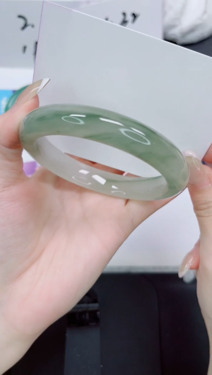 石英质玉手镯未镶嵌212