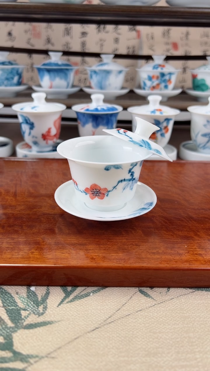 微瑕山茶花三才马蹄盖碗