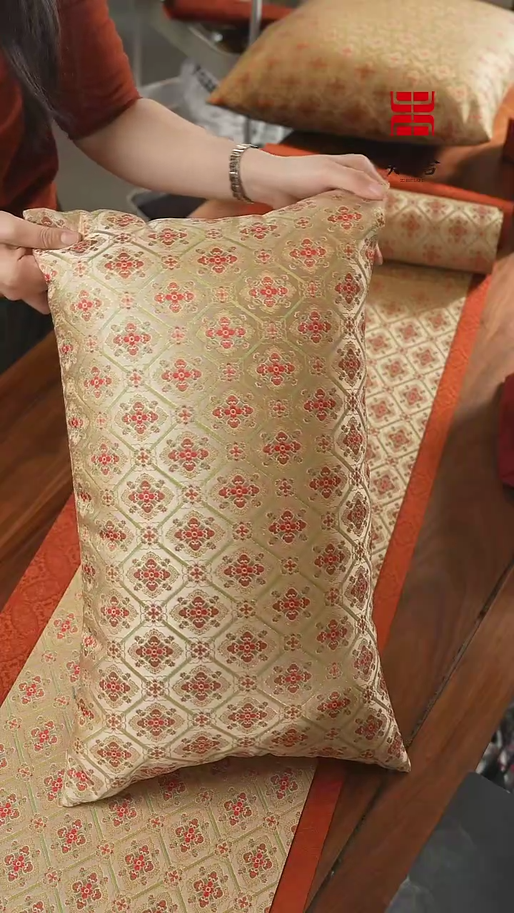 【闪购商品】腰枕···········