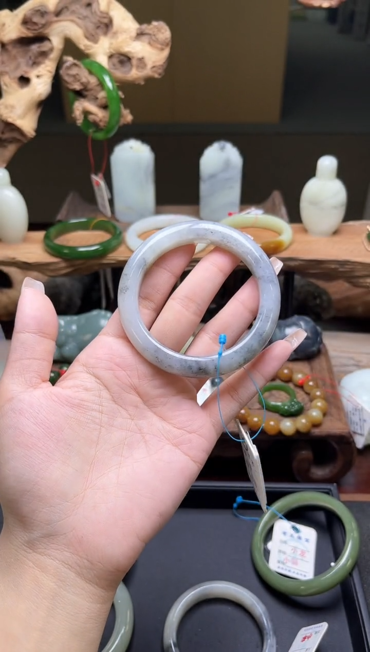 和田玉手镯未镶嵌新疆墨玉青花 58圈 9010248