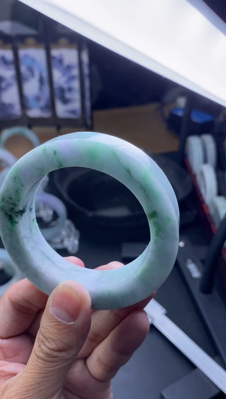【闪购商品】定制翡翠正圈未镶嵌翡翠手镯
