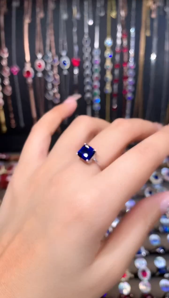 蓝宝石戒指银S925镶嵌银色