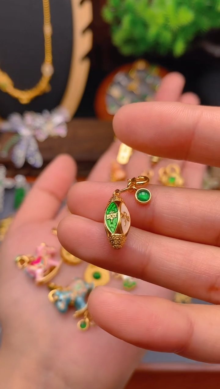 【闪购商品】翡翠吊坠(不含链)银S925镶嵌五路财神