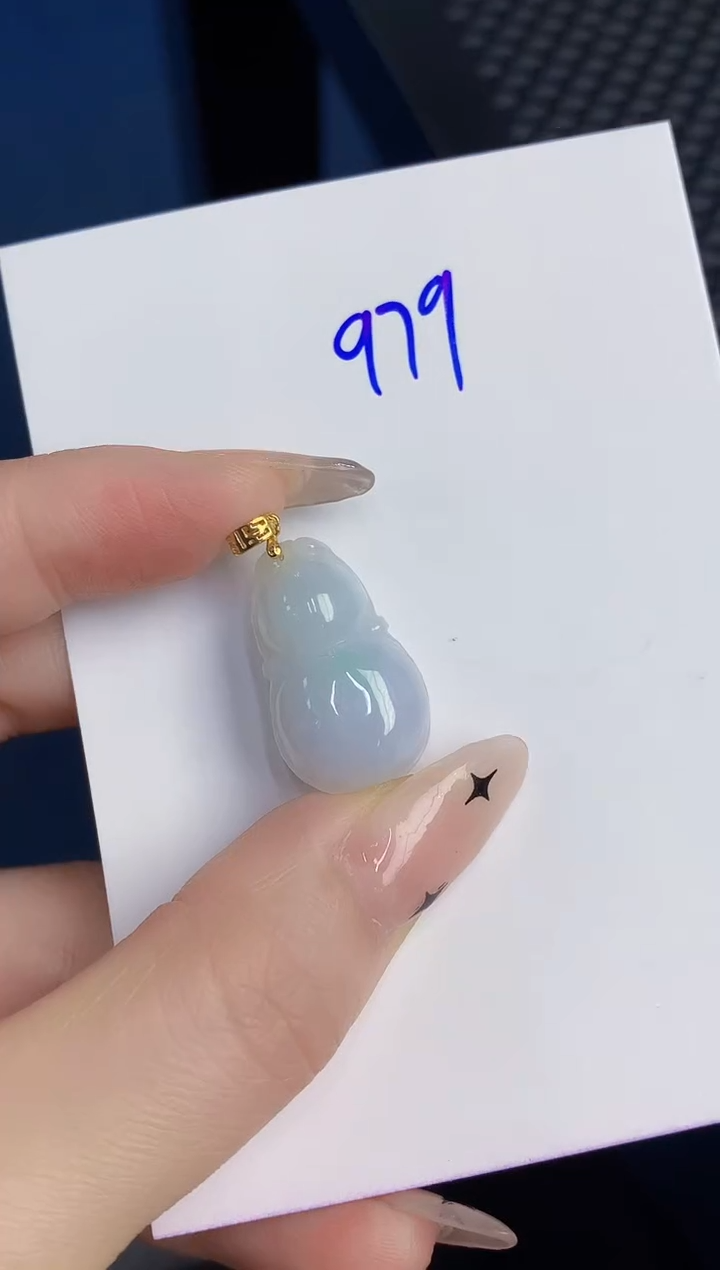 颈饰未镶嵌翡翠缅甸天然翡翠A货