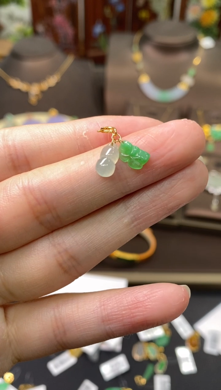 【闪购商品】翡翠颈饰18K金镶嵌净货13994