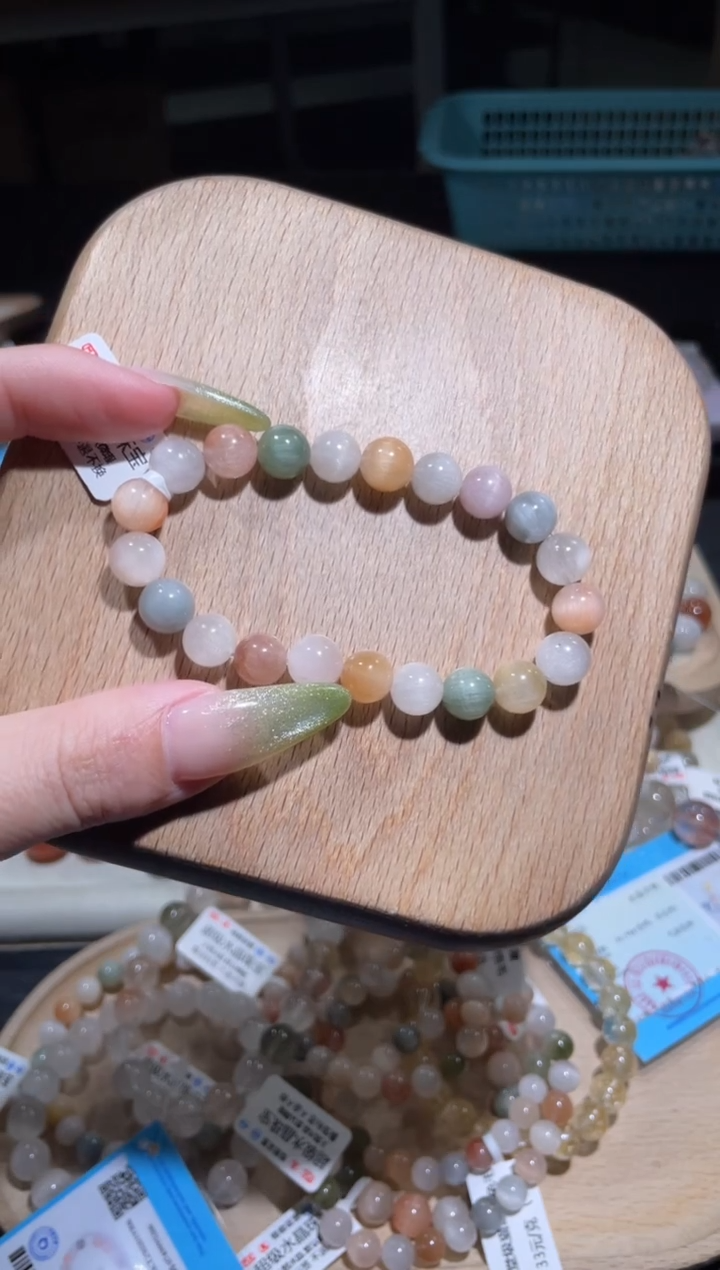 【闪购商品】水晶手链未镶嵌177号多样性发货一P 9+