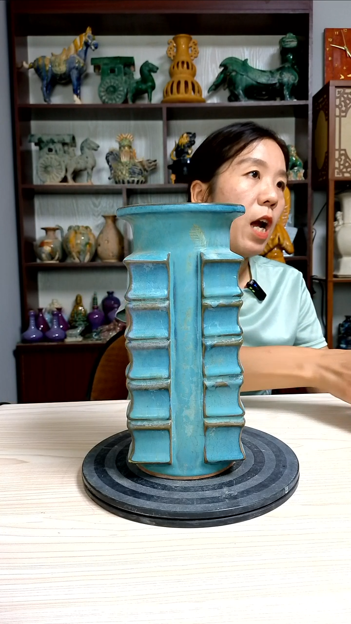 经典精美复古风格瓷器
