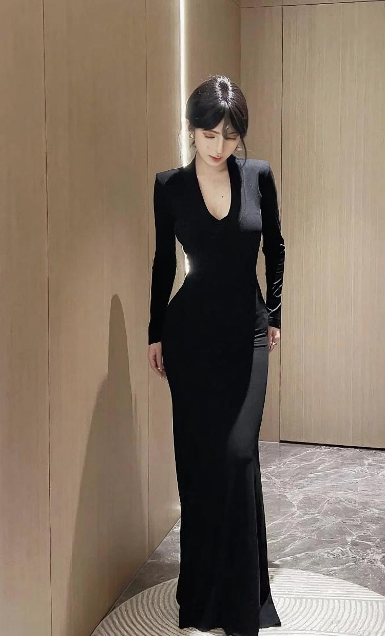 贵气精致御姐V领收腰连衣裙女25年夏季修身性感包臀长裙3363# 